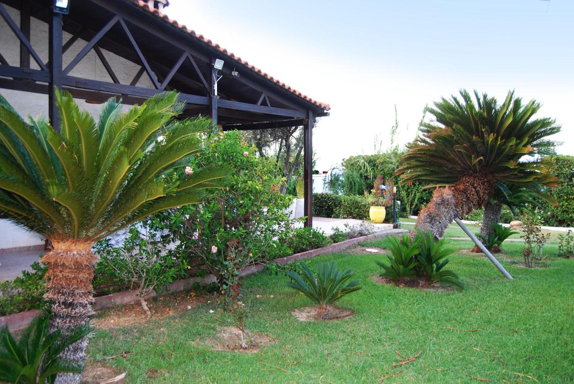 Villa Akrata Esterno foto