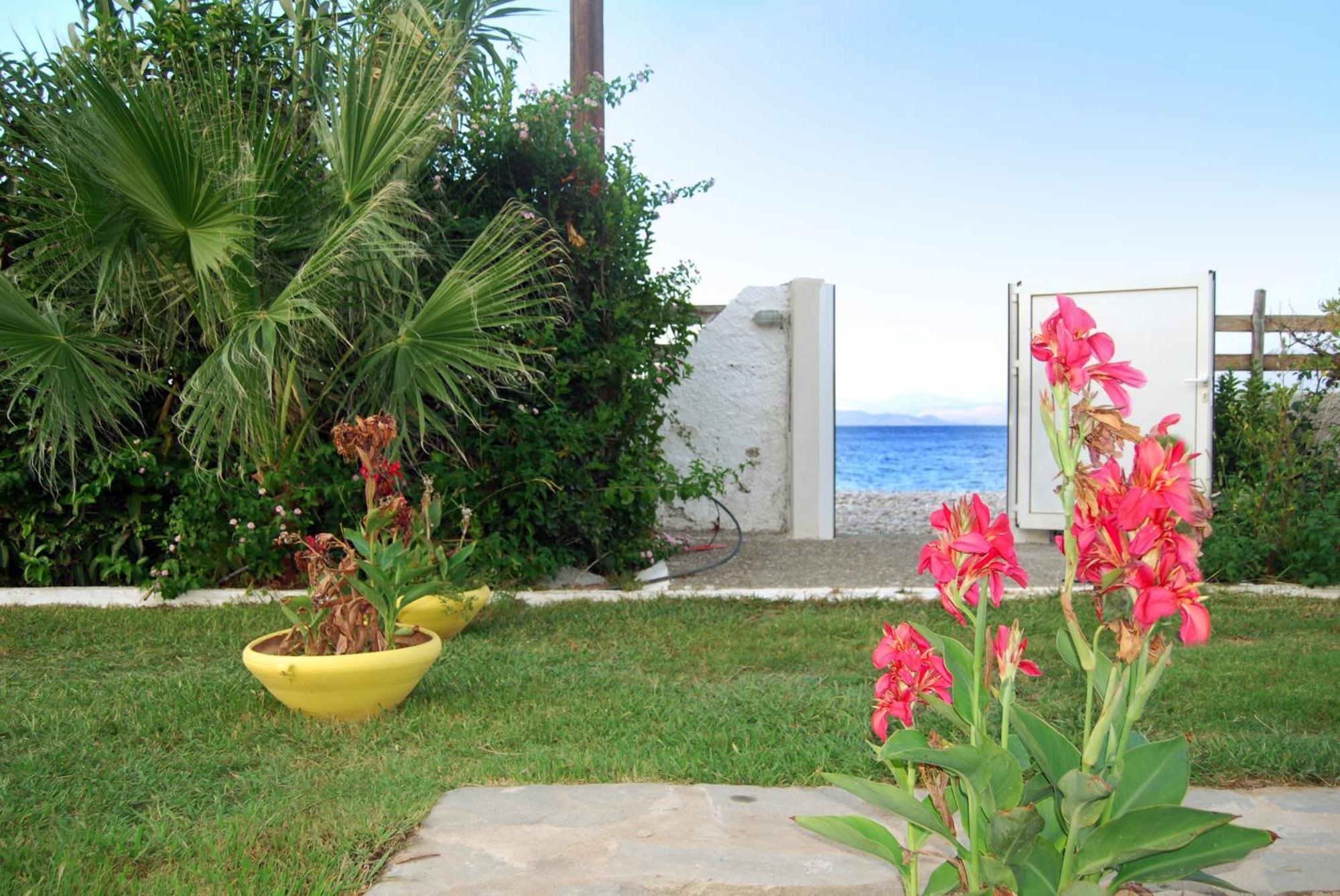 Villa Akrata Esterno foto