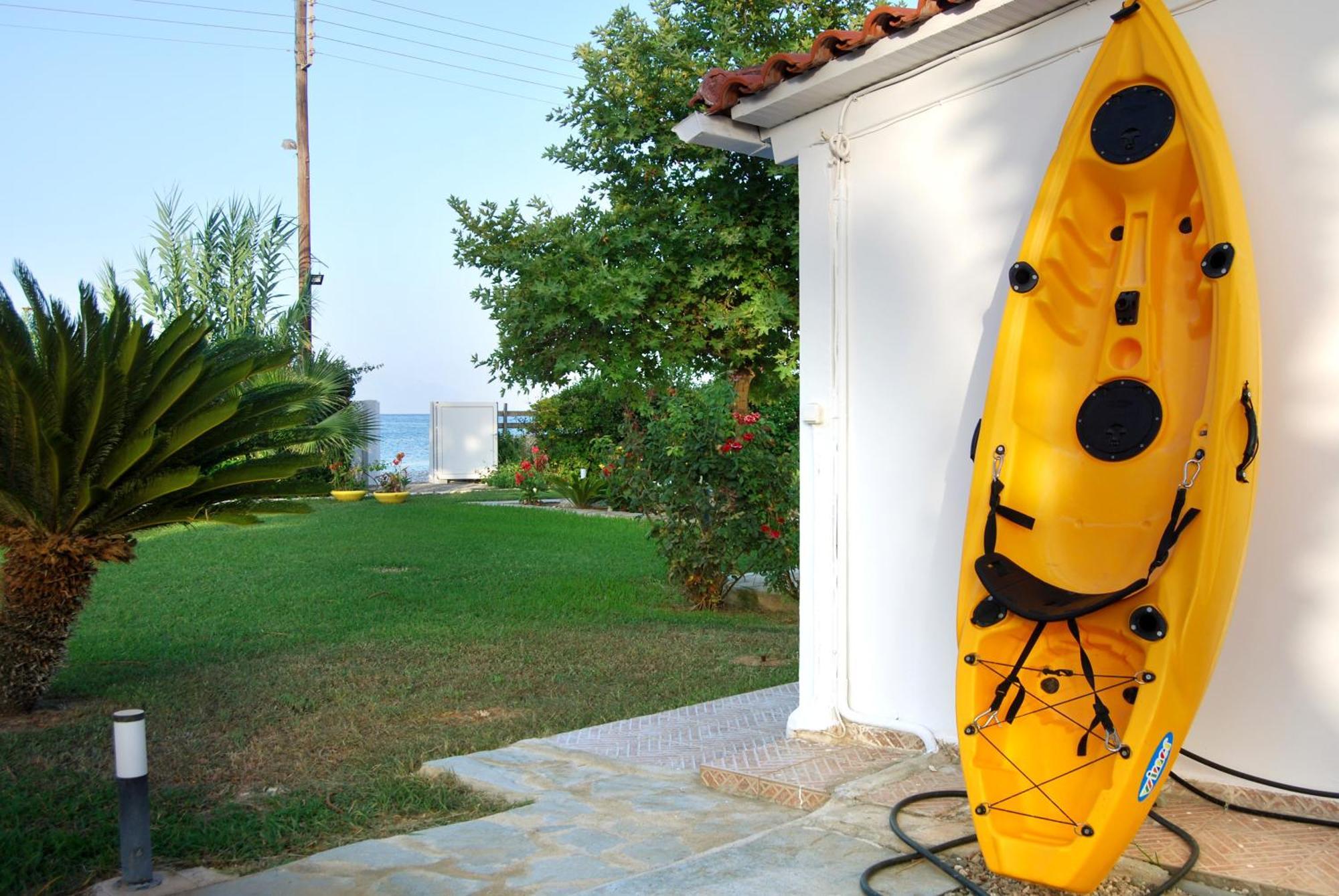 Villa Akrata Esterno foto